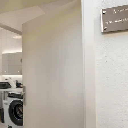 شقة Elbling For 2 People - Billiards - Balcony With Mosel View - Parking - Wine Barrel Bar - Fully Equipped Kitchen - Netflix - Waiputv - 3 Km From Cochem كلوتن