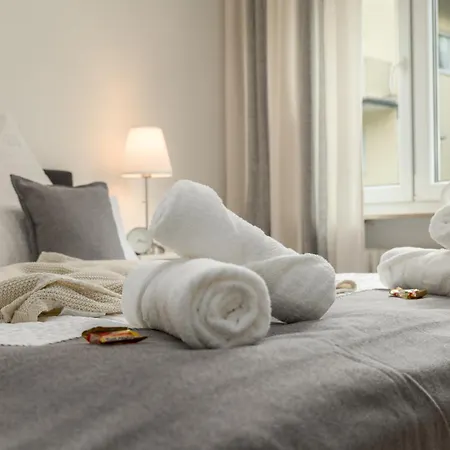 شقة Elbling For 2 People - Billiards - Balcony With Mosel View - Parking - Wine Barrel Bar - Fully Equipped Kitchen - Netflix - Waiputv - 3 Km From Cochem