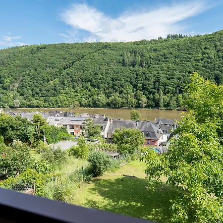 Apartment Elbling For 2 People - Billiards - Balcony With Mosel View - Parking - Wine Barrel Bar - Fully Equipped Kitchen - Netflix - Waiputv - 3 Km From Cochem Klotten