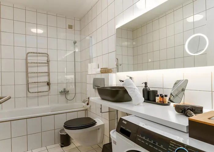 Elbling For 2 People - Billiards - Balcony With Mosel View - Parking - Wine Barrel Bar - Fully Equipped Kitchen - Netflix - Waiputv - 3 Km From Cochem * Klotten